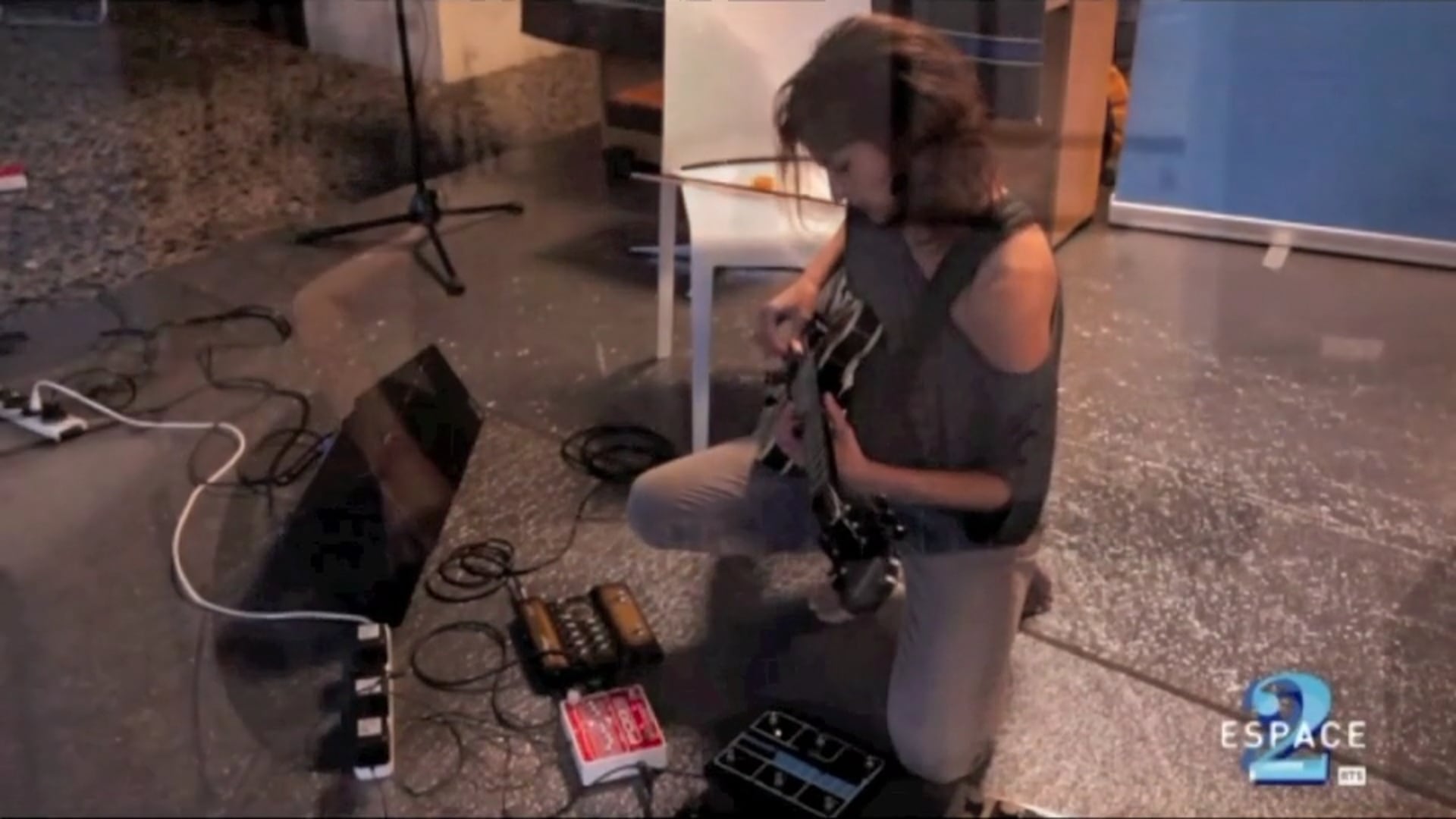 Malena Sardi - One Guitar Woman Orchestra - Espace 2