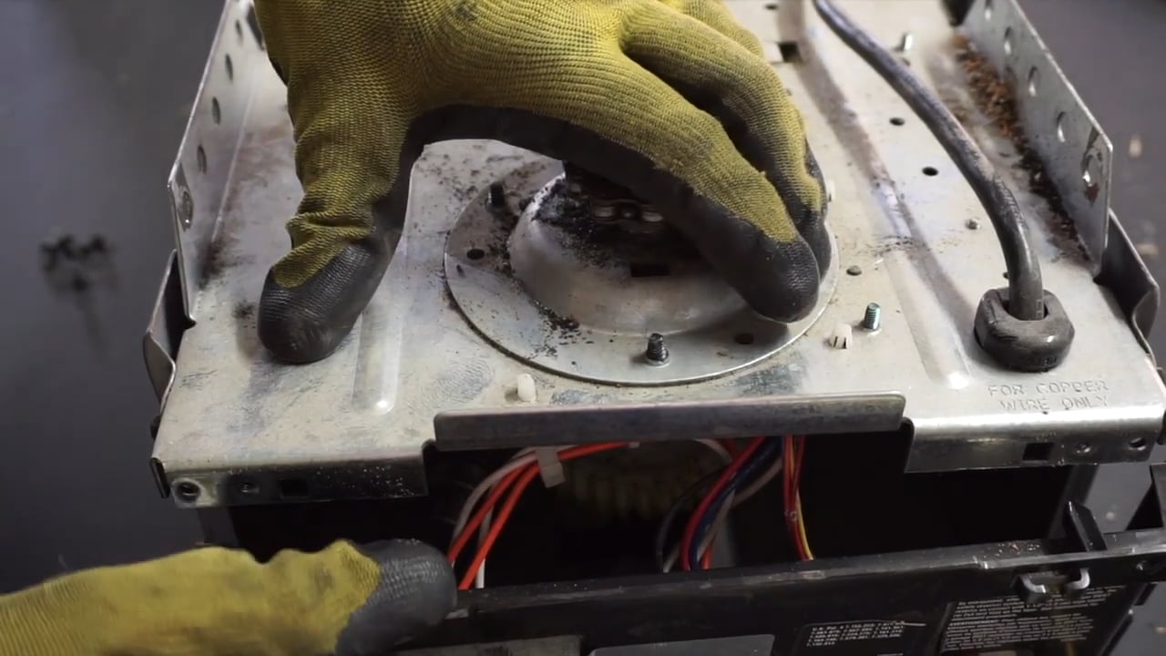 How To Change The Circuit Board On A Chamaberlain Chain Drive Garage ...