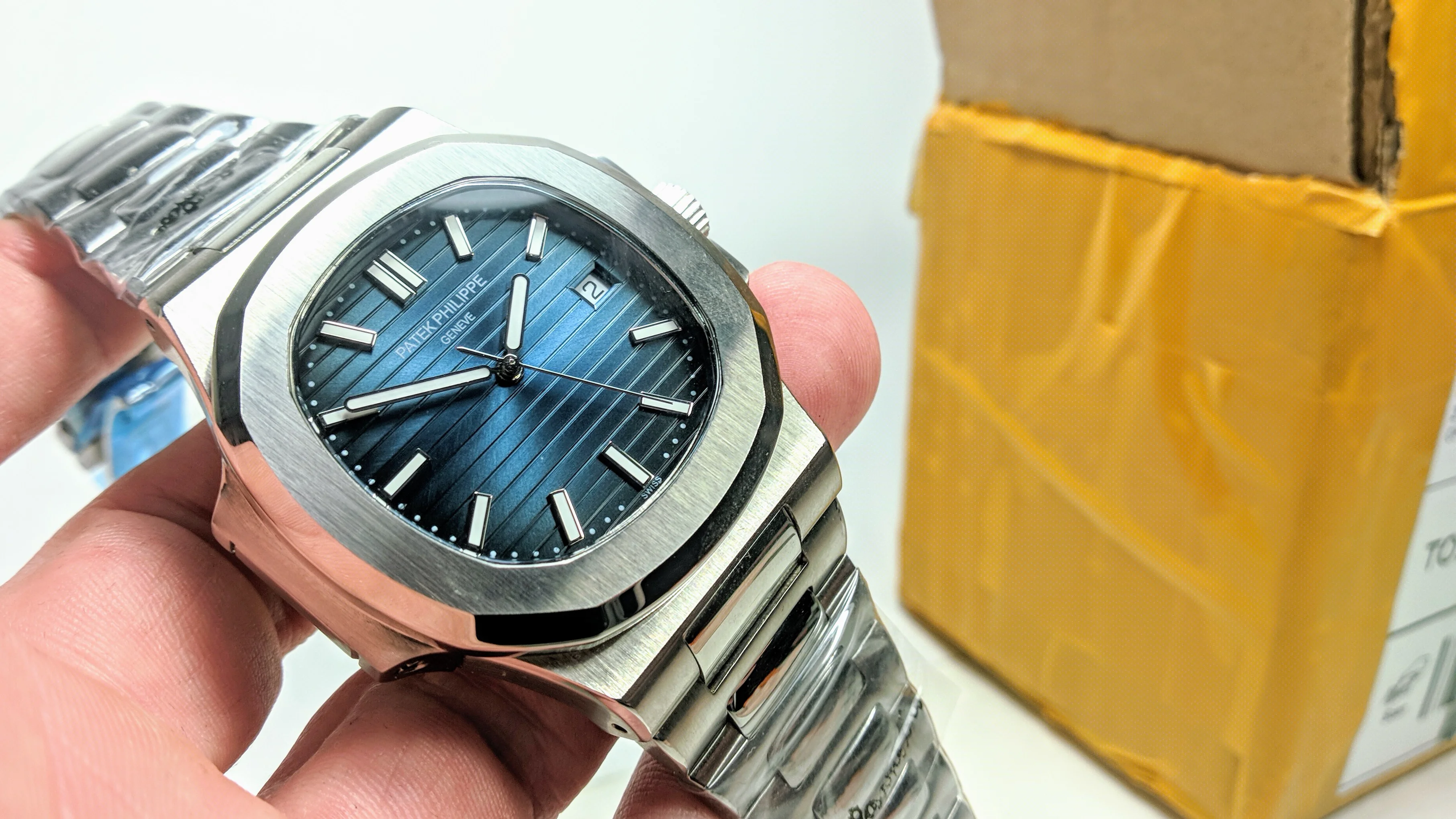 Dhgate patek philippe clearance nautilus