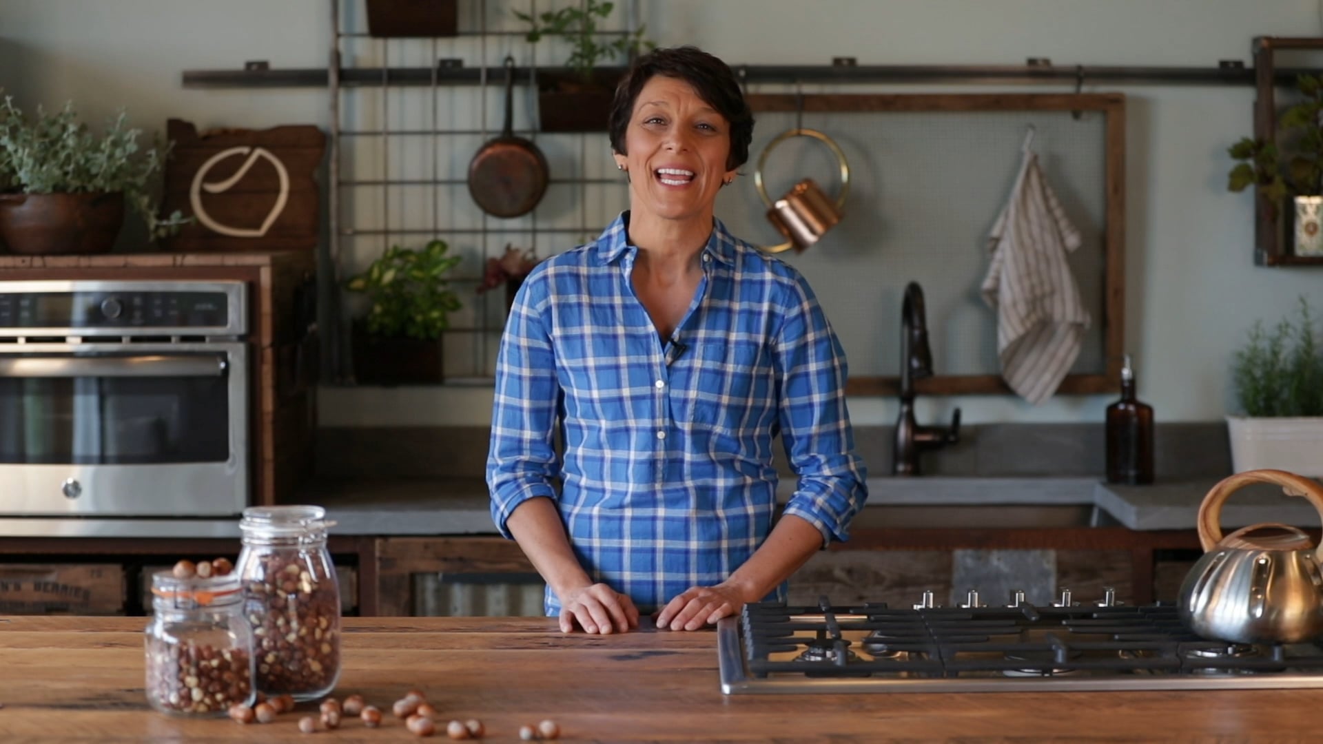 Good To Go Bars Hazelnut Recipe on Vimeo