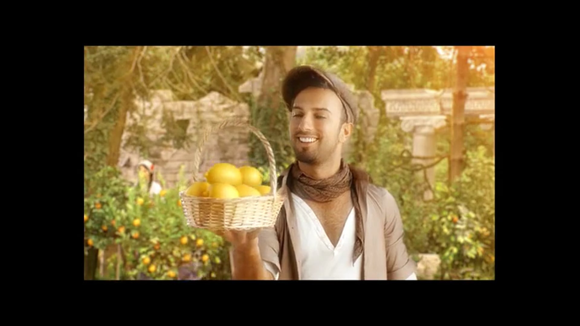 Ezel Akay- Tarkan Lemon TVC