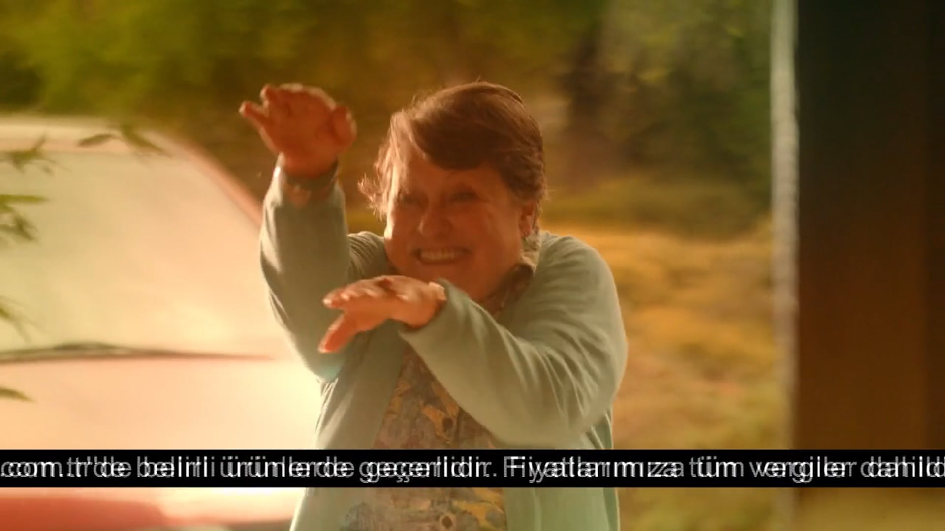 Ezel Akay -Media Markt Anneler Günü TVC