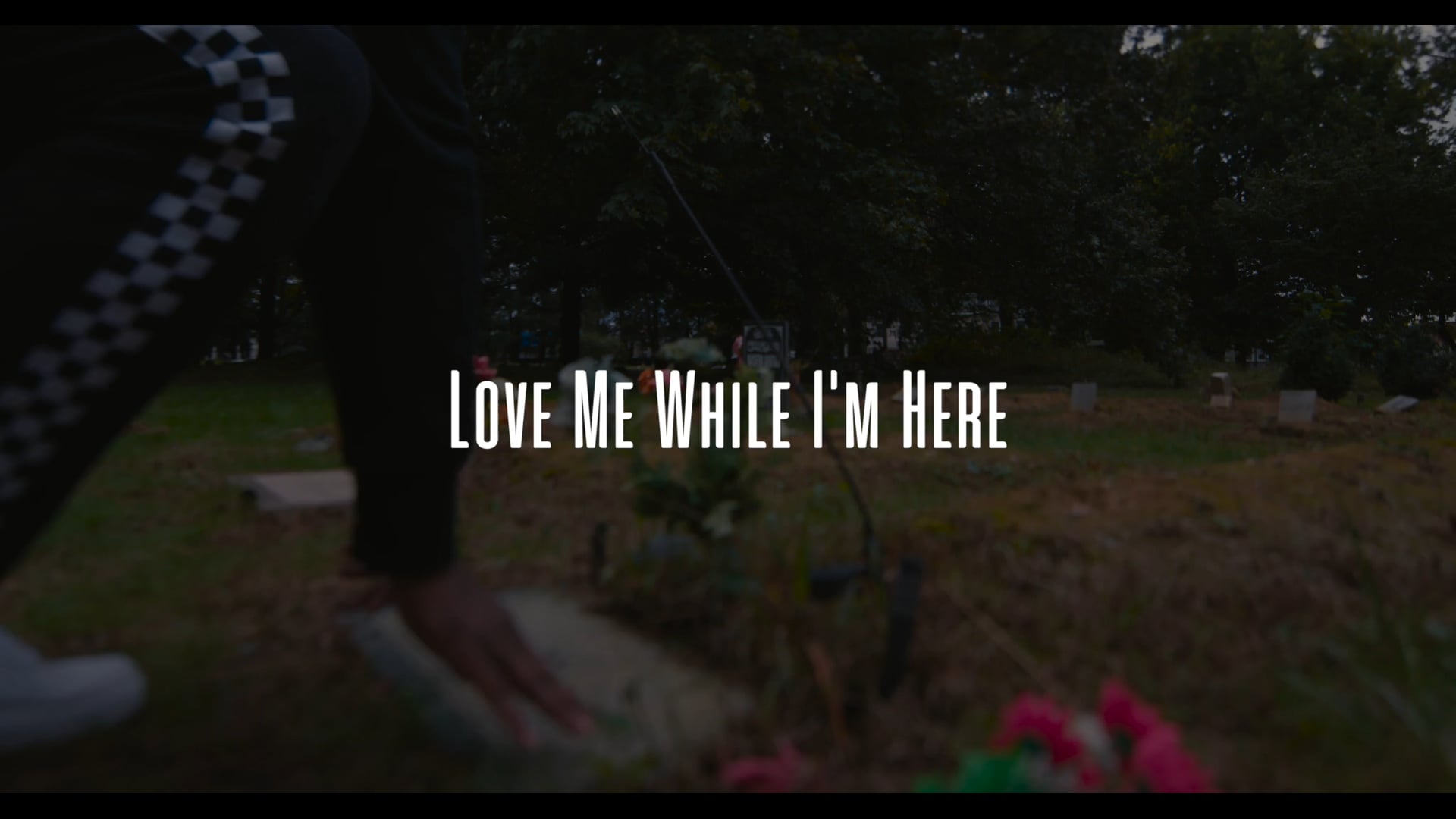 Bugsy - Love Me While I'm Here
