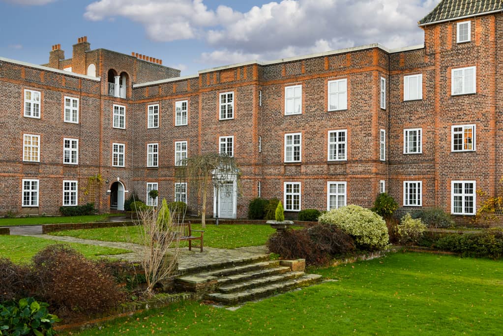 Surbiton Court, St. Andrews Square, Surbiton Winkworth Surbiton on Vimeo