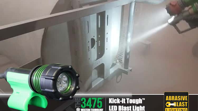 Product in Action 3475 KICK IT TOUGH LED Blast Light