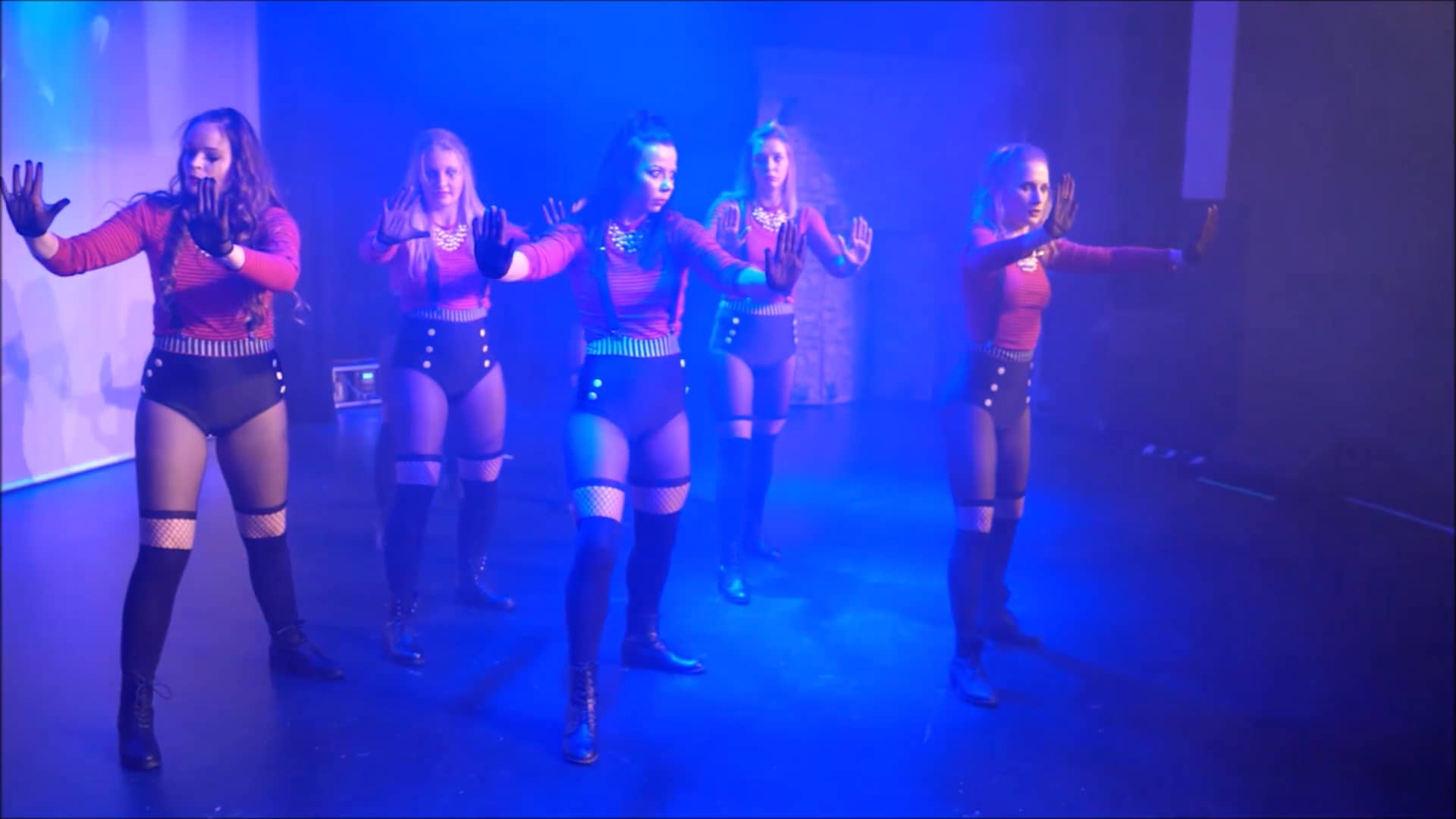 Teaser Dance Show 18-19 on Vimeo