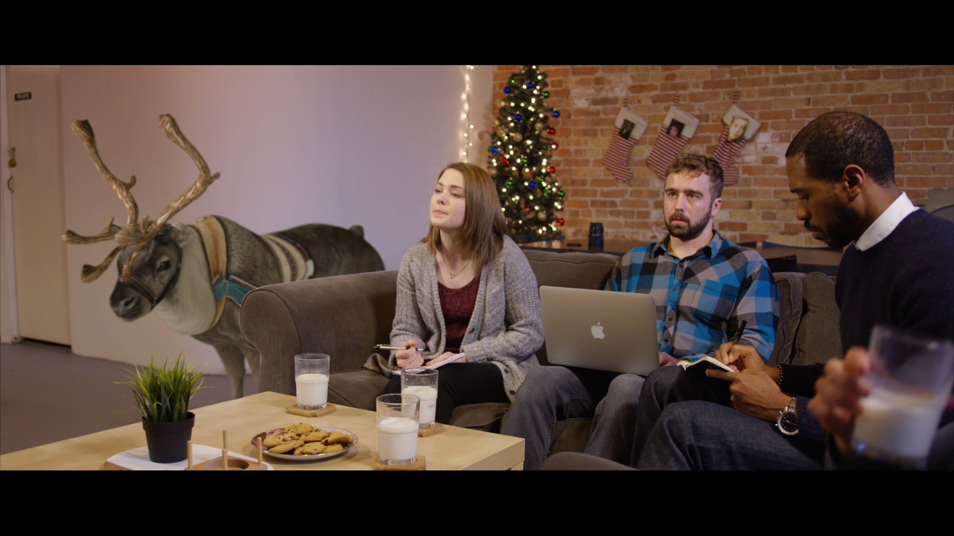 Promotional video thumbnail 2 for Santa Scott
