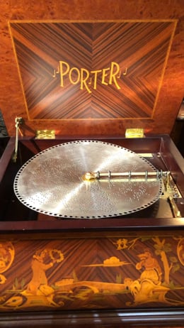 Porter sale music box