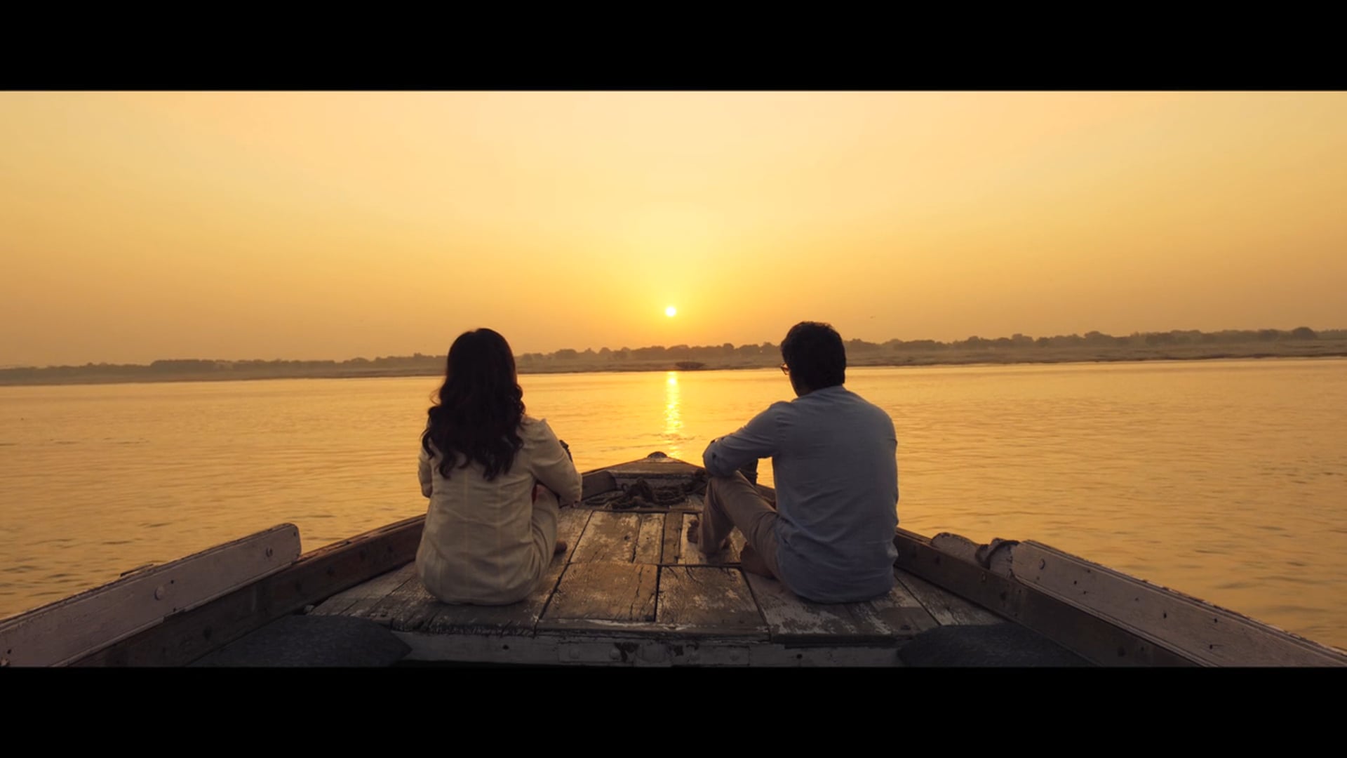 INCREDIBLE  INDIA AD - COMING BACK TO ROOTS