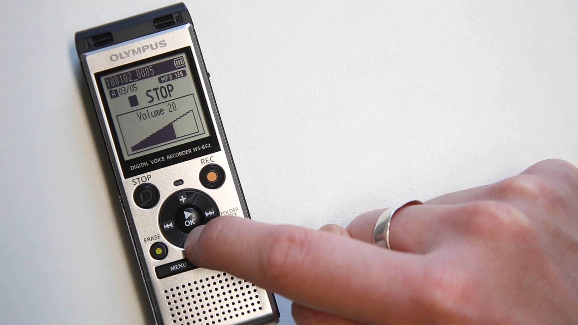 How To Use the Olympus Digital Voice Recorder on Vimeo