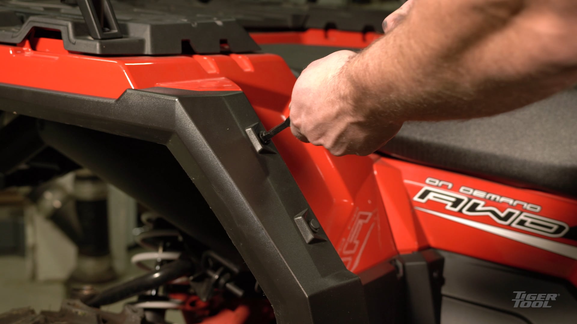 Video of Tiger Tool  75 U-Joint Snap Ring Pliers