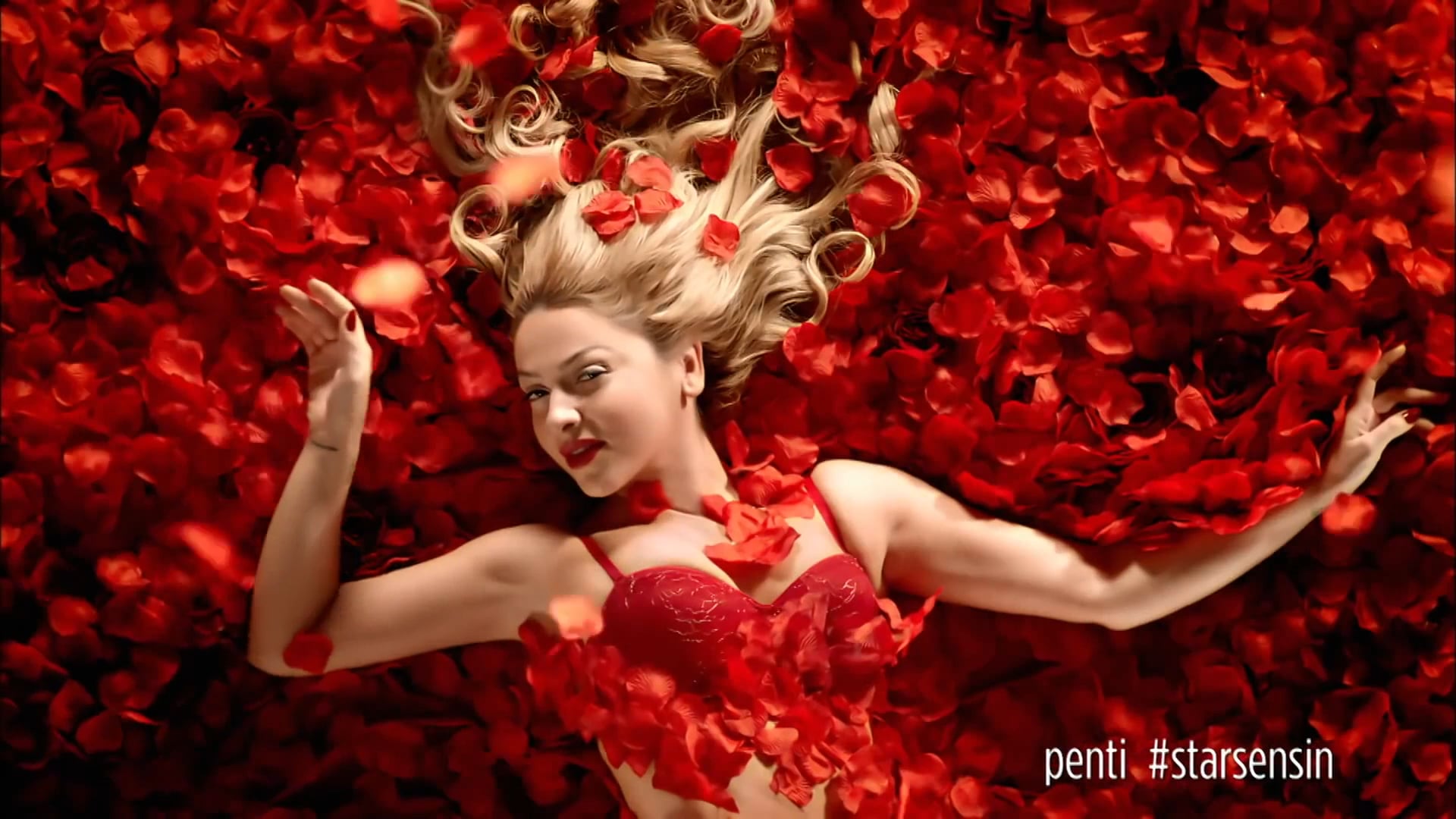 Mehmet Aksin-Penti "Star Sensin" TVC