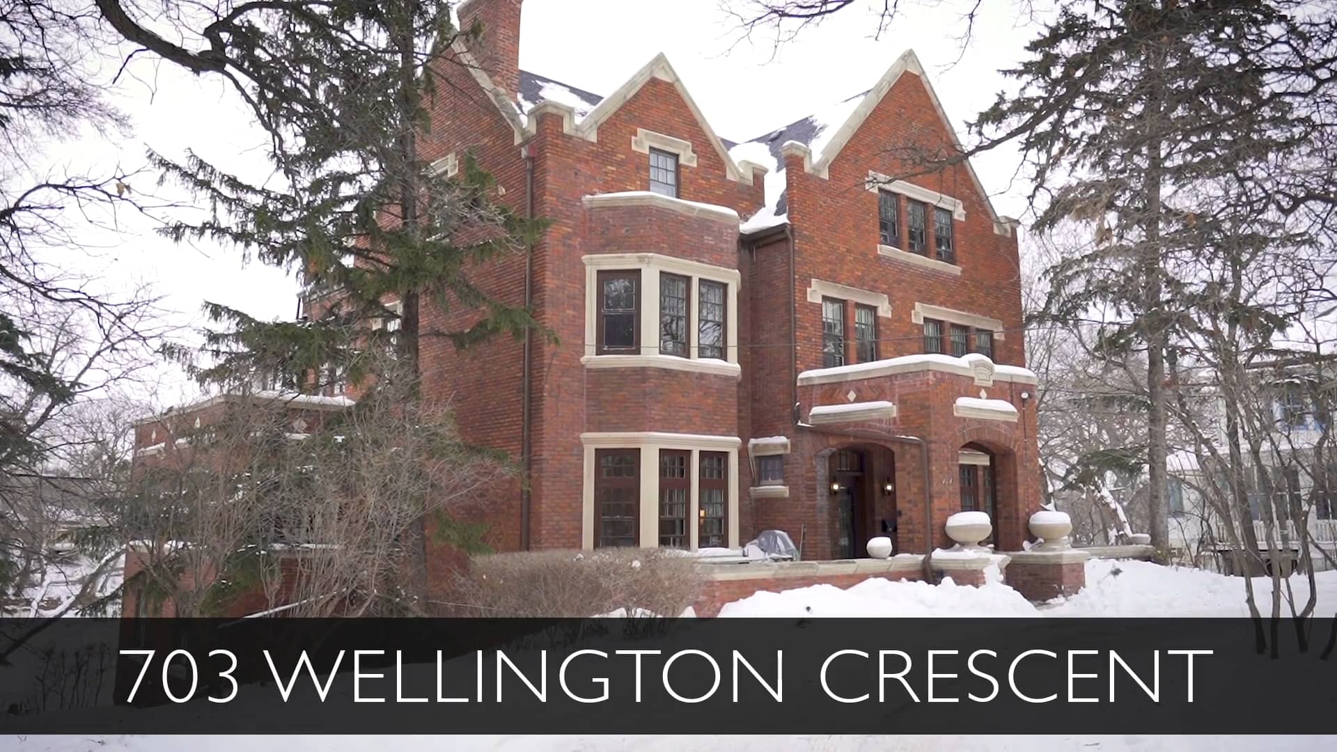 703 Wellington Crescent on Vimeo