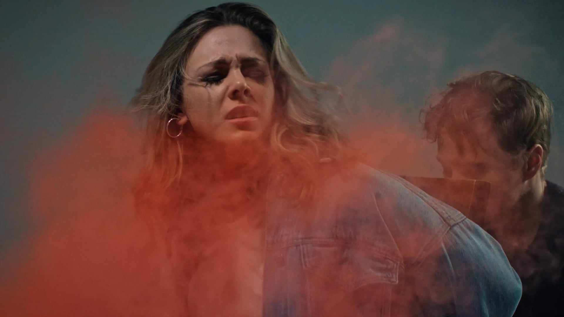 Chasing Lana - Endless War (Official Video)