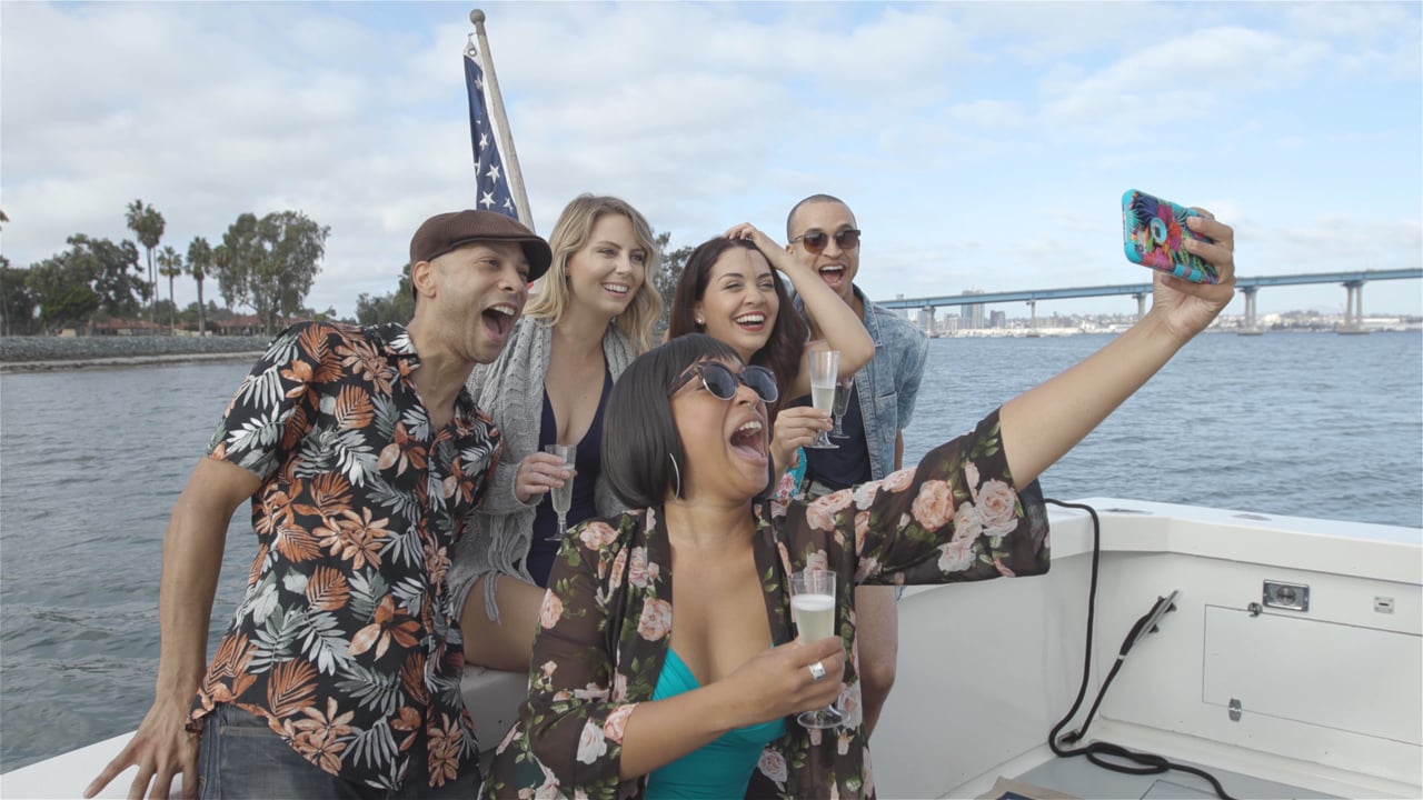 Champagne Yacht Promo