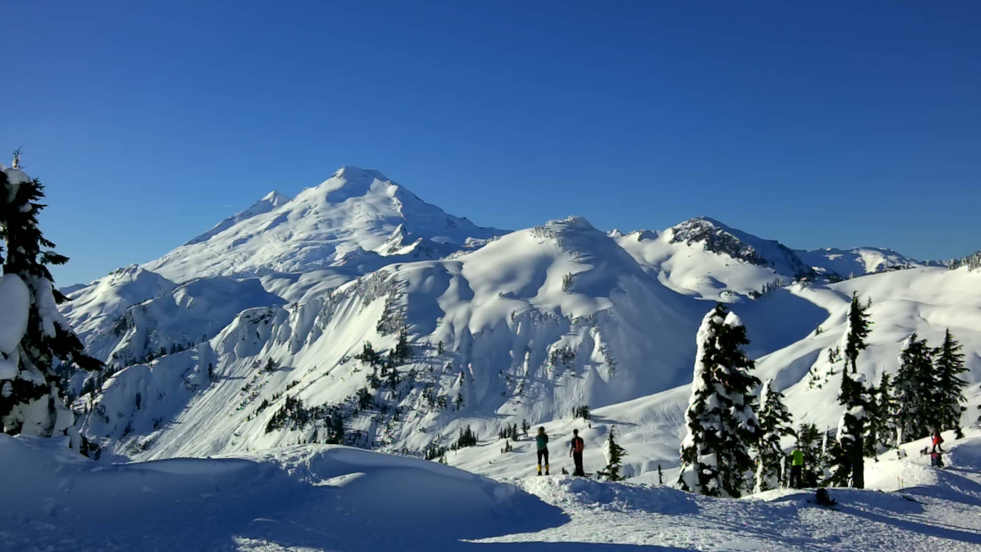 Artist Point Snowshoeing near Mount Baker in Washington State on Vimeo