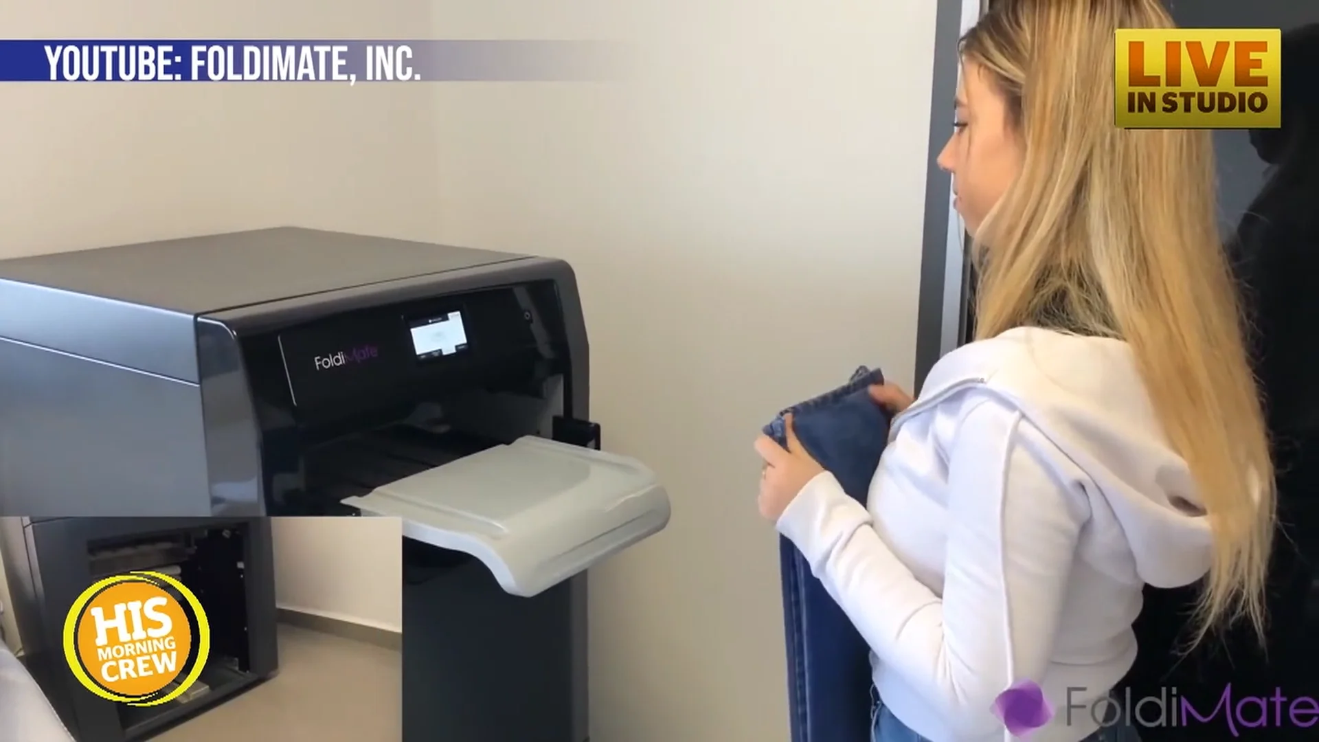 Foldimate Invention Folds Your Laundry So You Don't Have To on Vimeo