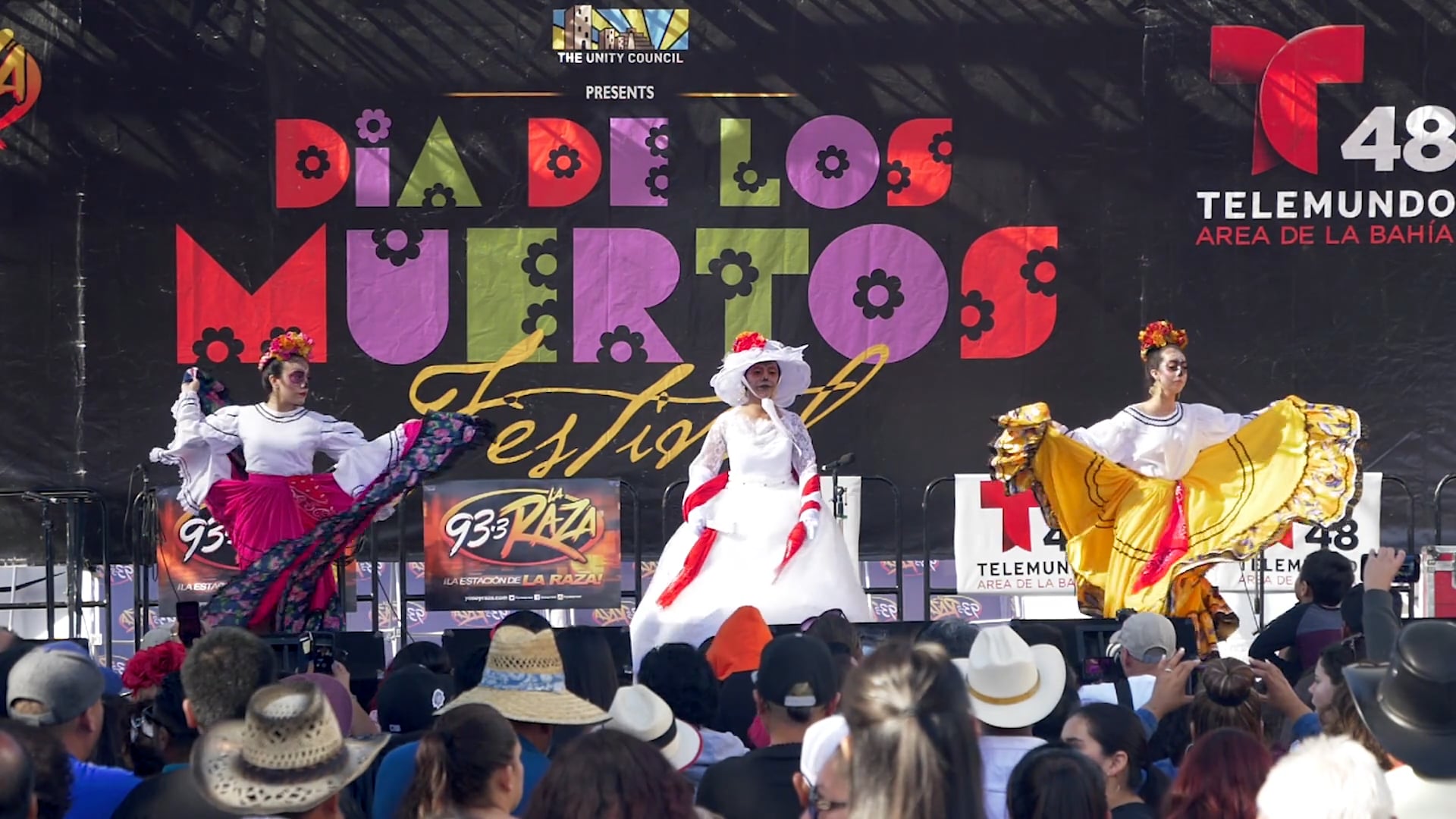 Large-scale Outdoor Festival Highlights: Dia de Los Muertos 2018