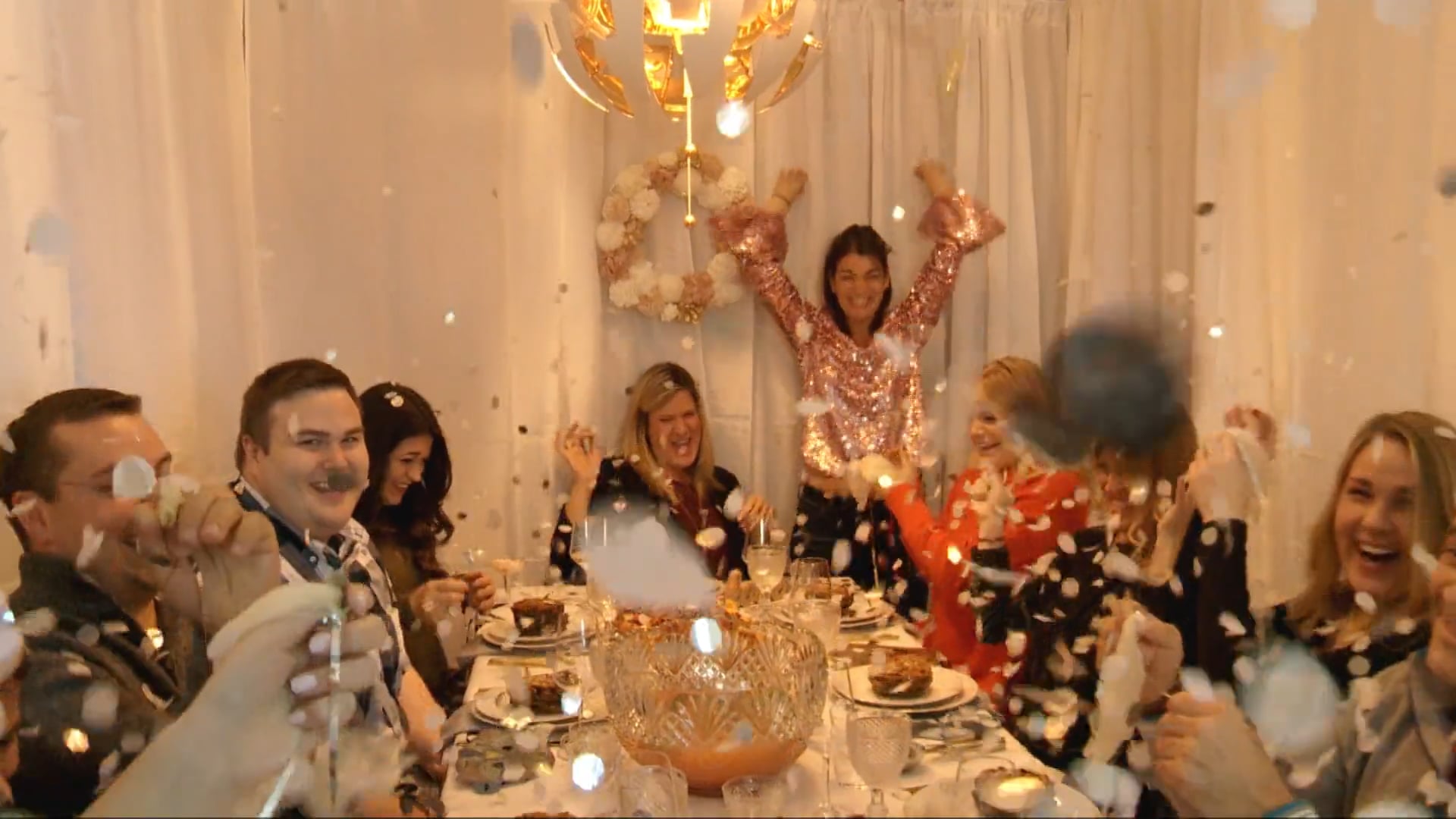 FT2597 MARY'S OFFICE HOLIDAY PARTY