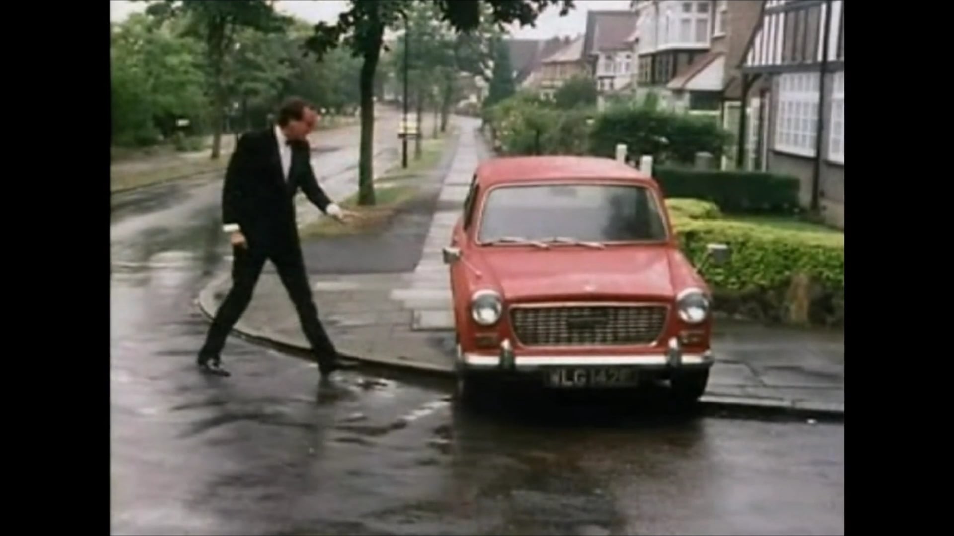 Basil Fawlty 'Car Trouble' on Vimeo