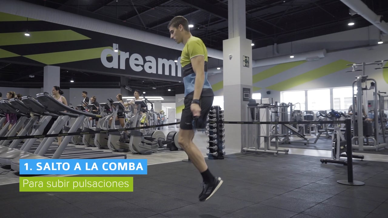 Vídeos promocionales para Facebook: ¿cómo usarlos? | Videocontent Tu vídeo desde 350€ | 752866850 86d34a2eefa8aa79705ad74070b68bc5f7383c4b4fde2fff9801d745dedbcc81 d 1280x720?&r=pad&region=us | video, video-promocional