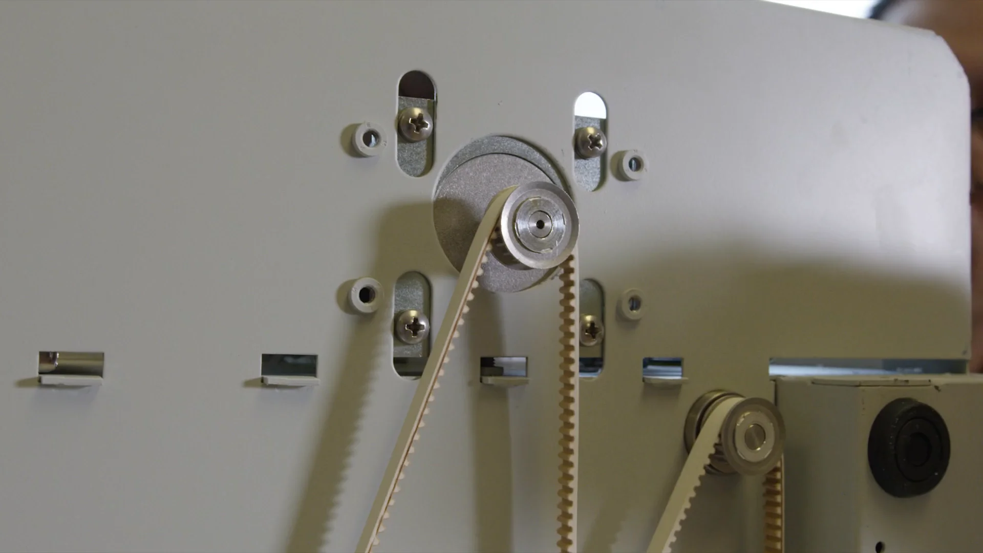 エリンギページ Fixing Table Movement: Replacing the Z-Axis Motor - Epilog Support