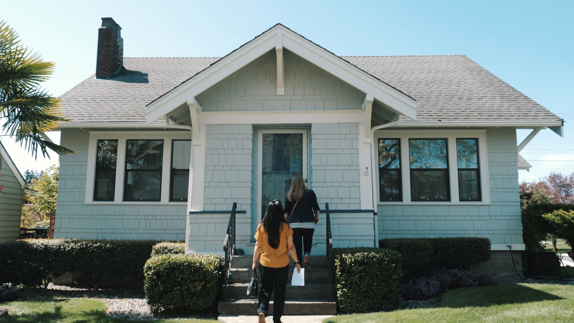 RE/MAX ELITE | Real Estate Office Video