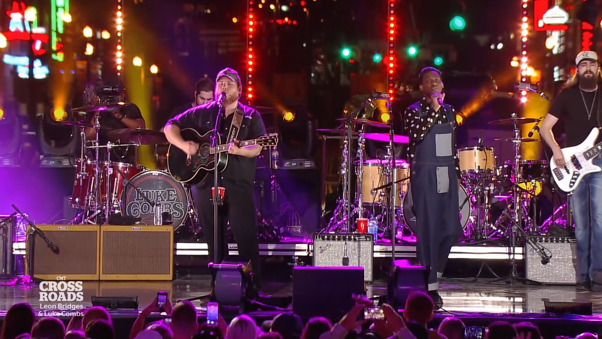 CMT Crossroads: Luke Combs & Leon Bridges