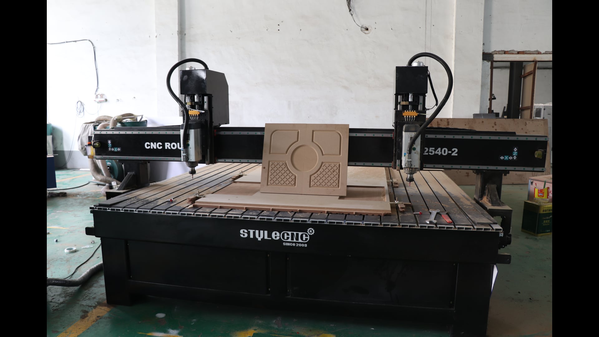 Double Spindles CNC wood router machine