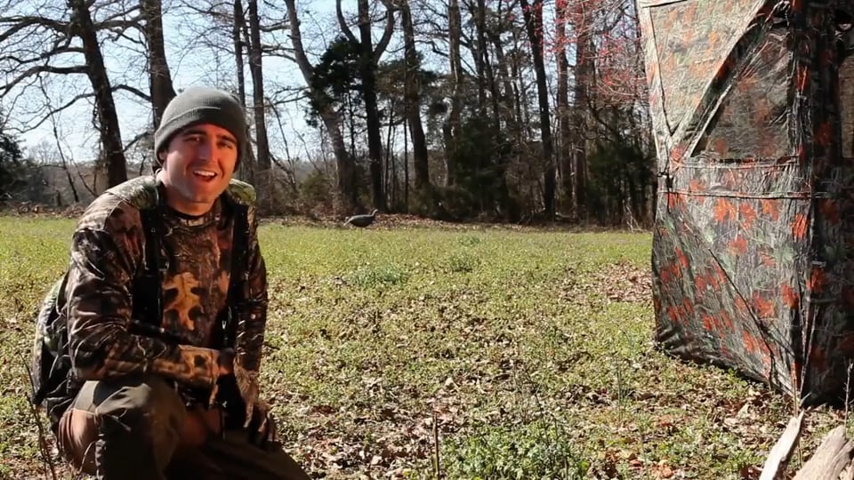 How to Hunt With Ground Blinds video