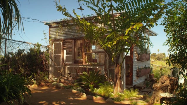 Art Studio - A Renter Finds Inspiration in Her Garden Oasis – Sanctuary - S1E2