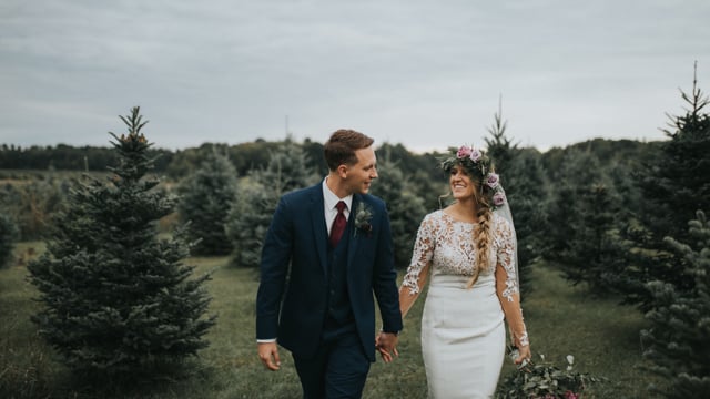 Angelina + Connor · Highland, Michigan