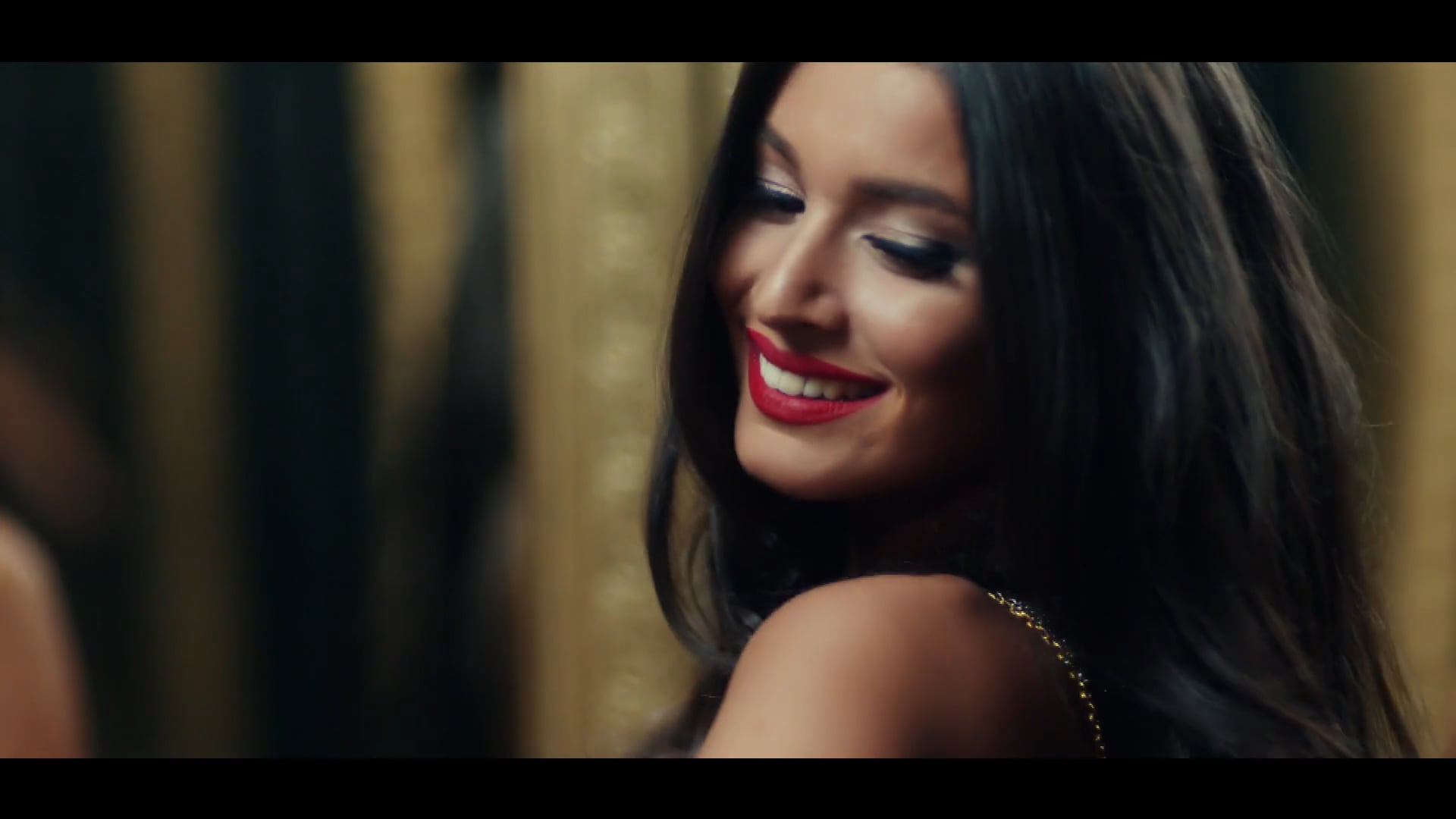 Murad Kucuk-AYSHE & Cem Belevi - Kim Ne Derse Desin Ask icin