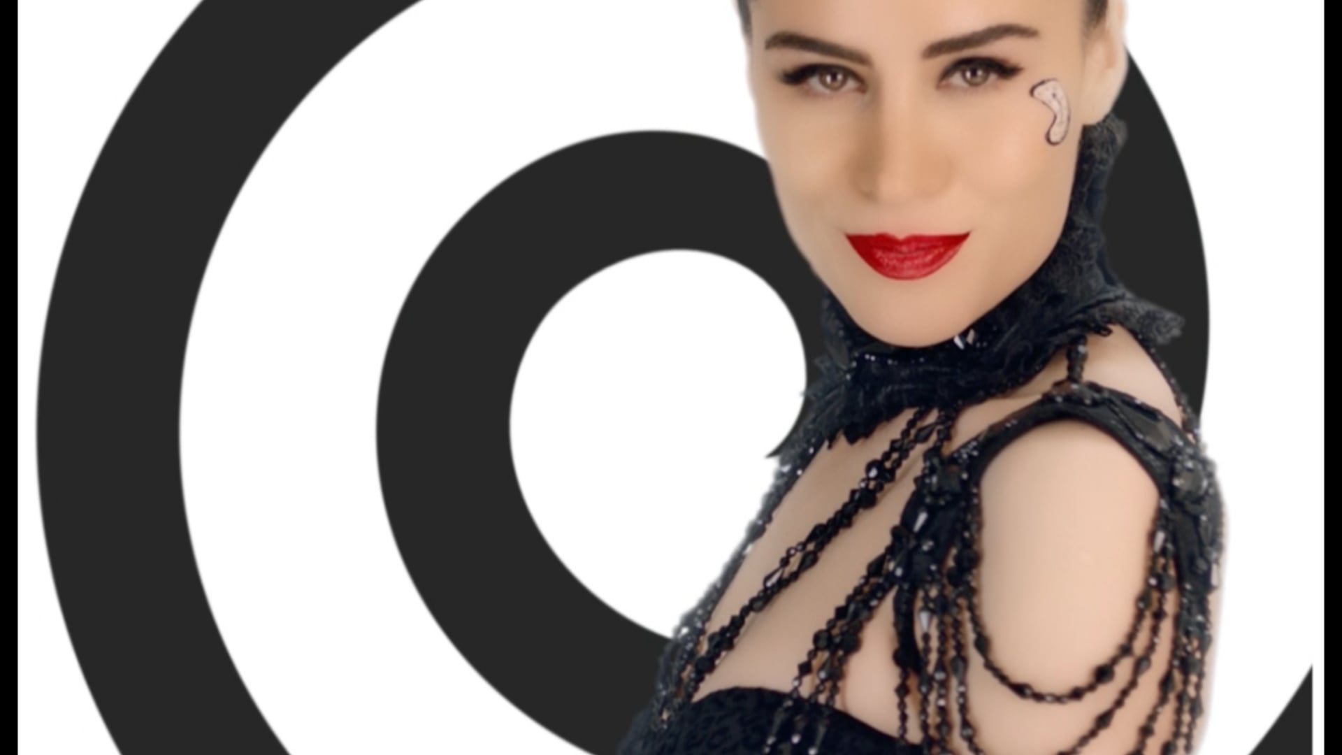 ÉLÉVATIONE - ART OF COLOURS