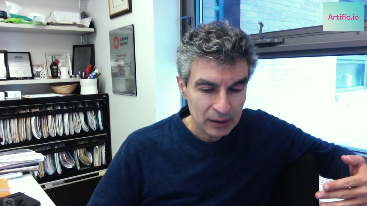 Yoshua Bengio