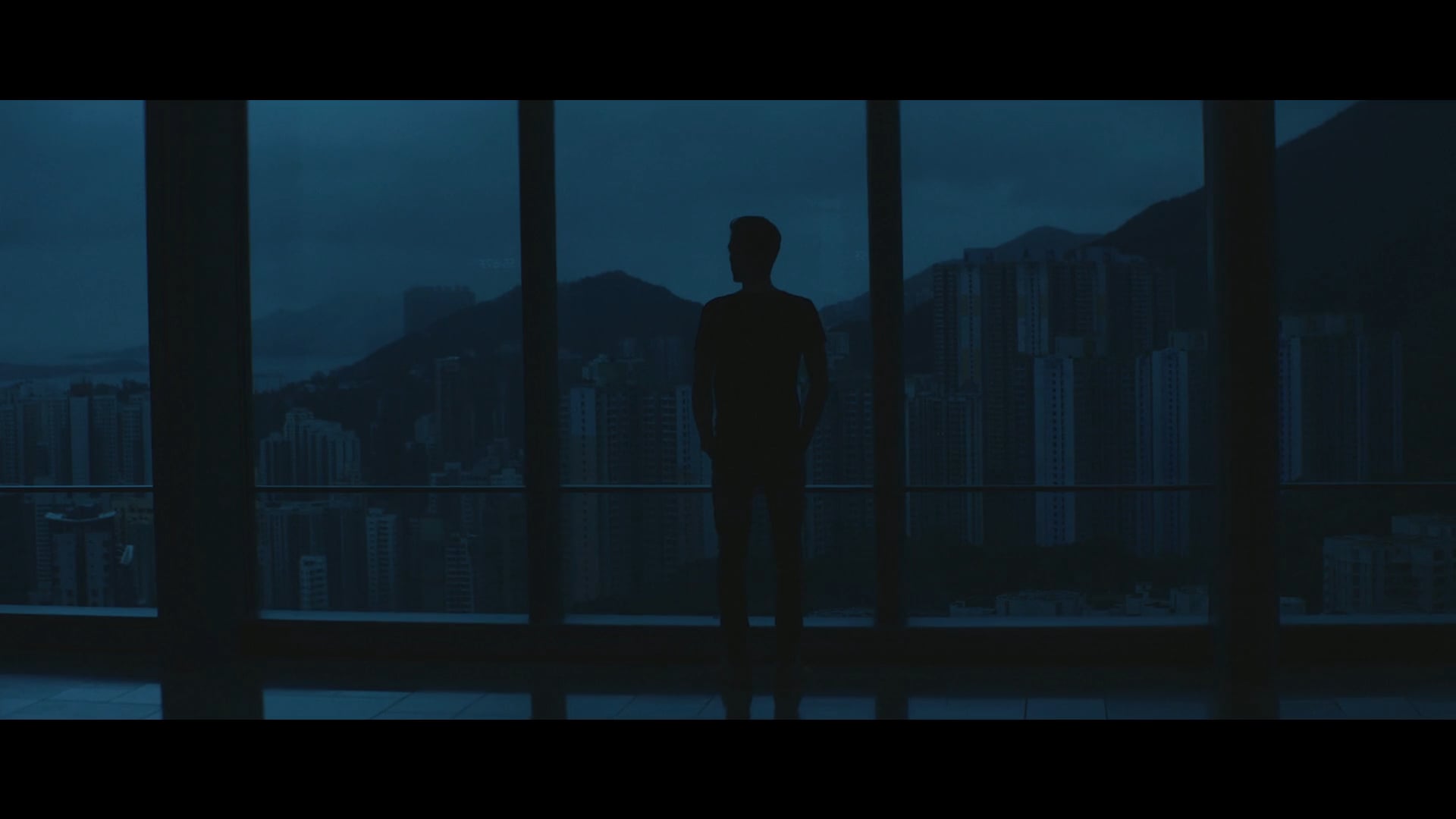 Meller Fashionwear Commercial