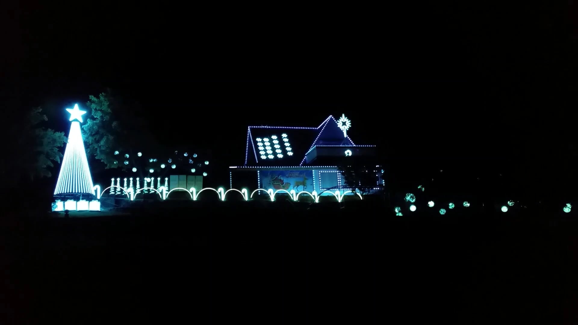 Eastern fantastisk lække ACDC Thunderstruck - Oberon Christmas Lights on Vimeo