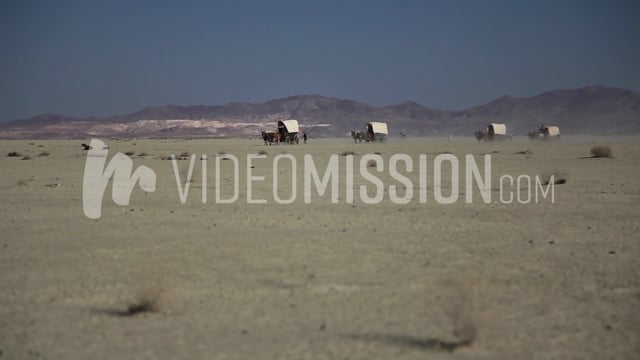 Wagons Crossing Playa