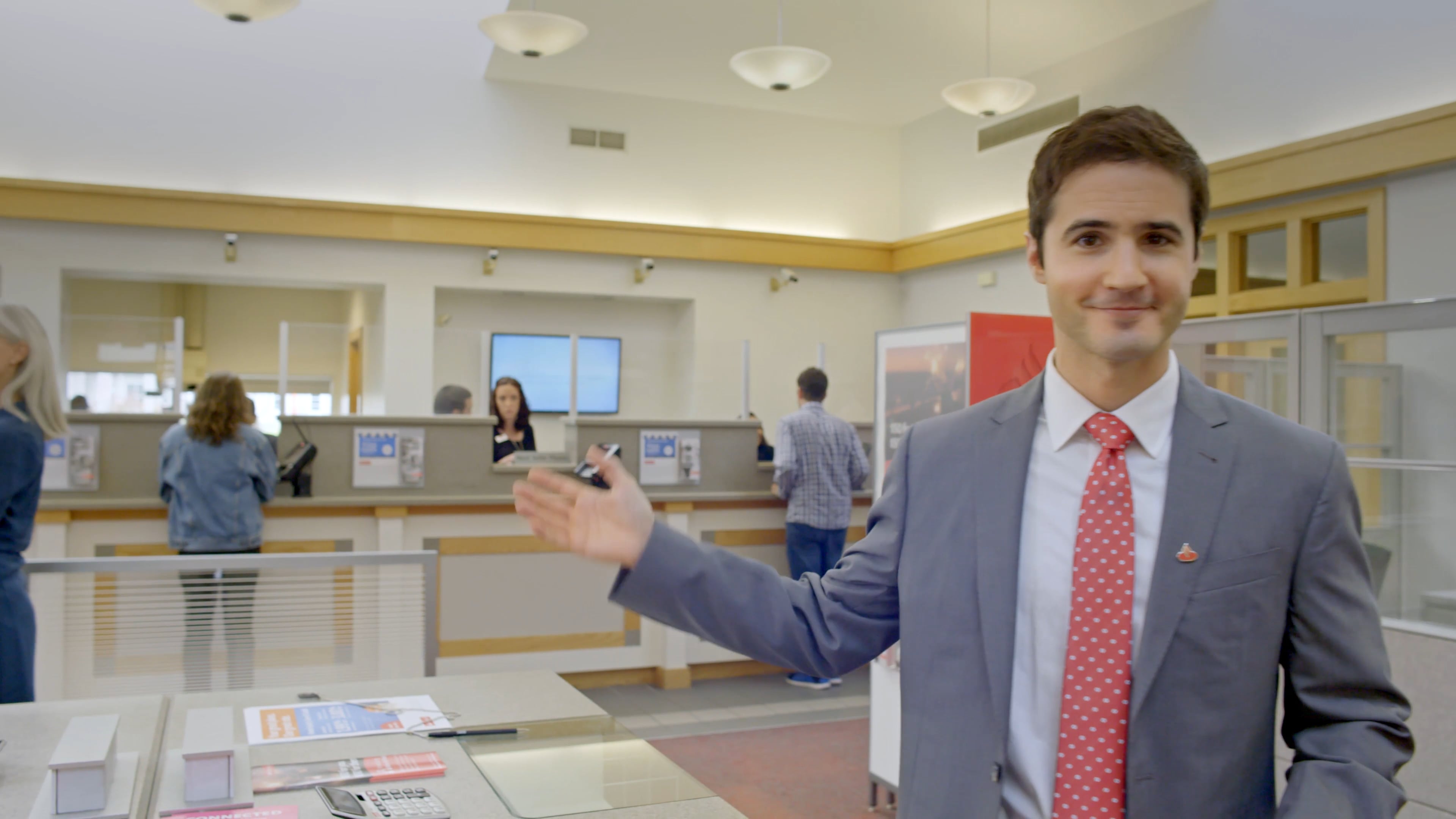 Santander HR Bank Teller on Vimeo