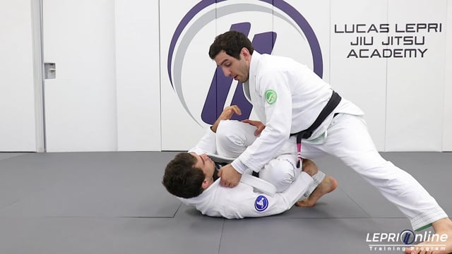 Knee Cut Pass Attempt to Reverse De La Riva Pass Variation to Side Control