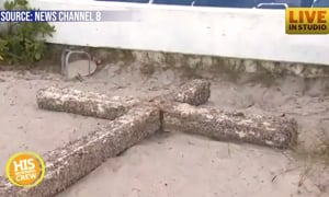Giant Cross Mysteriously Washes Up on Florida Beach