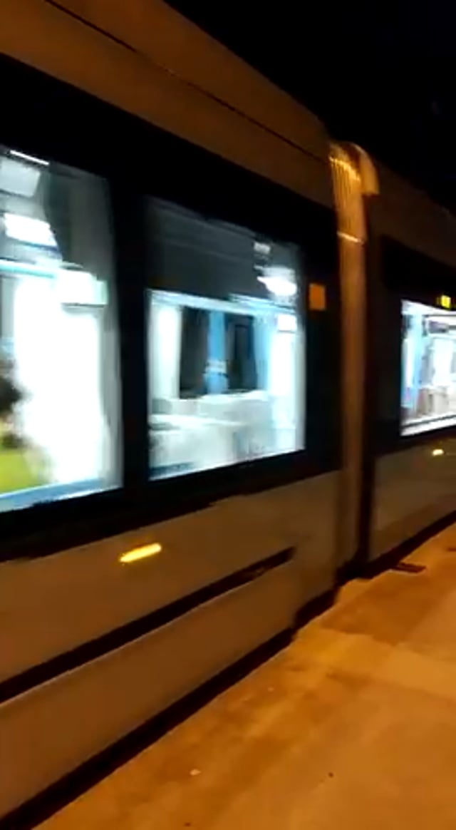 15G tram rijdt eerste meters
