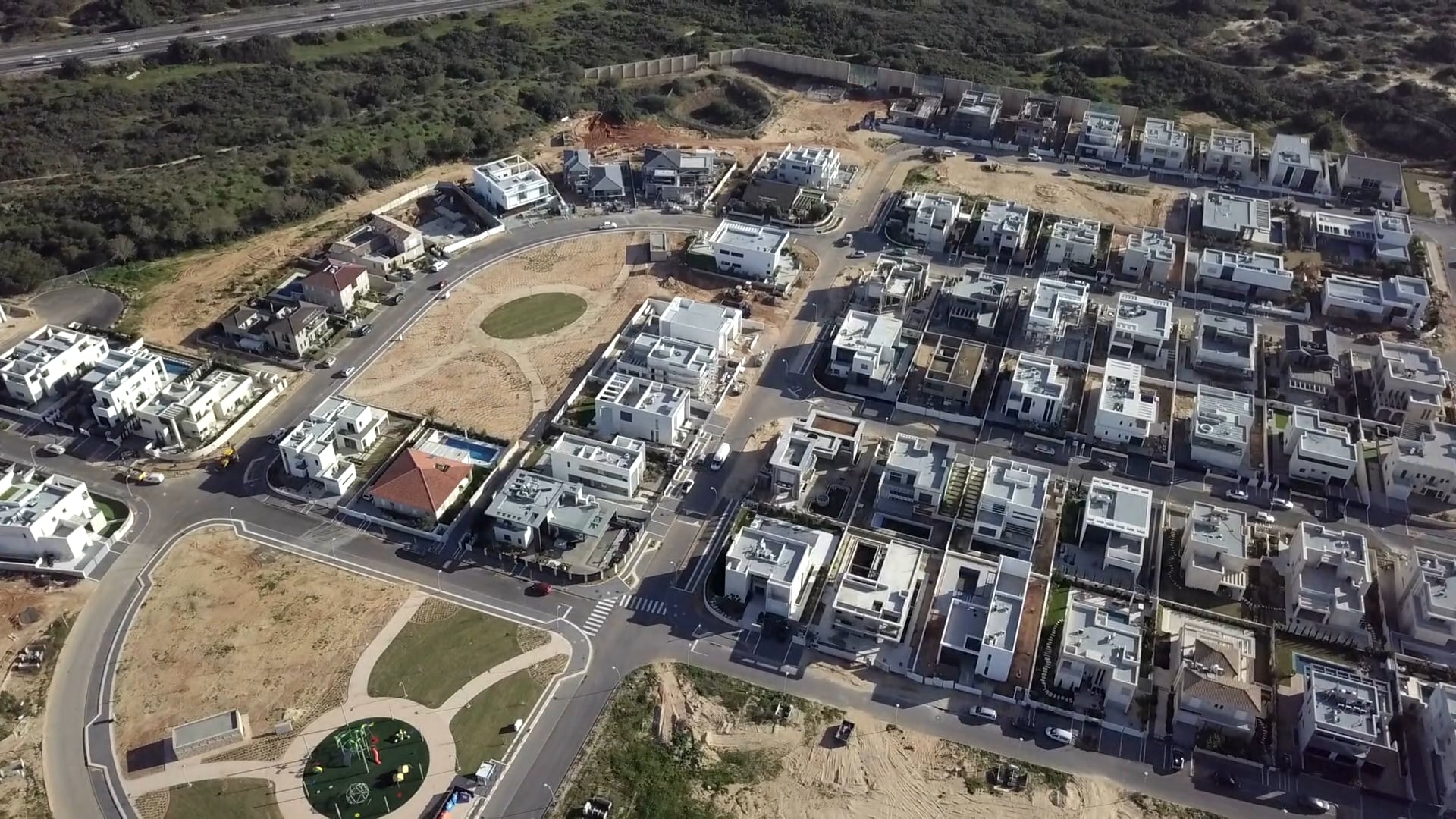 arcdb פיתוח קיסריה בשיתוף