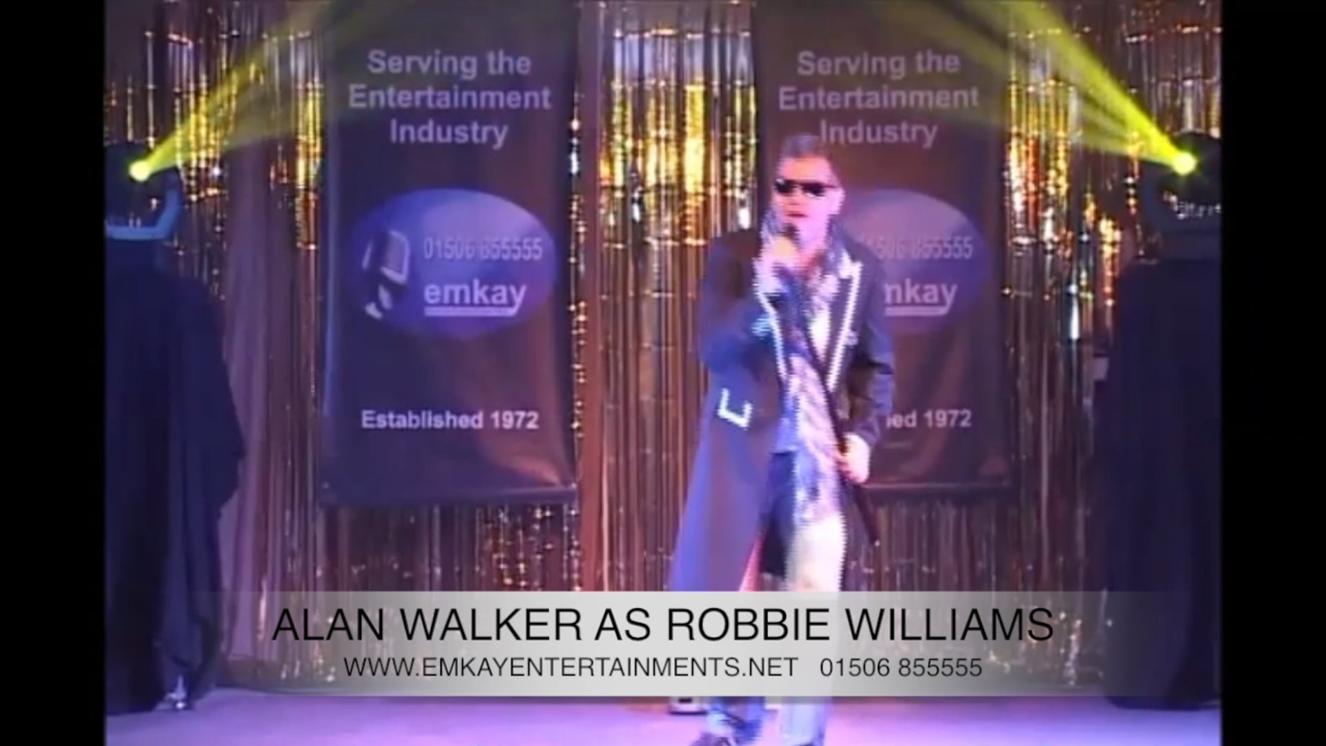 Alan Walker as Robbie Williams - Candy
