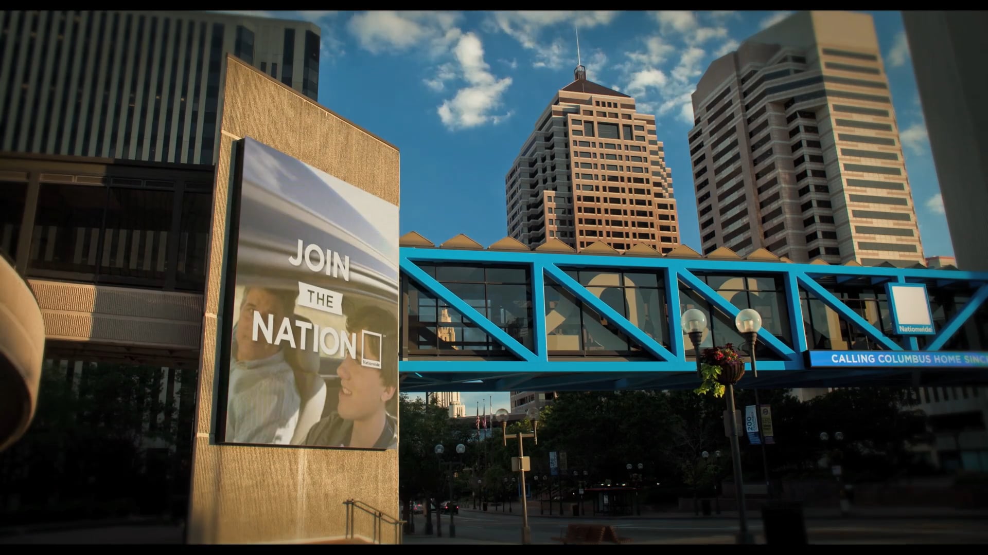 Nationwide Blvd Walkway LED