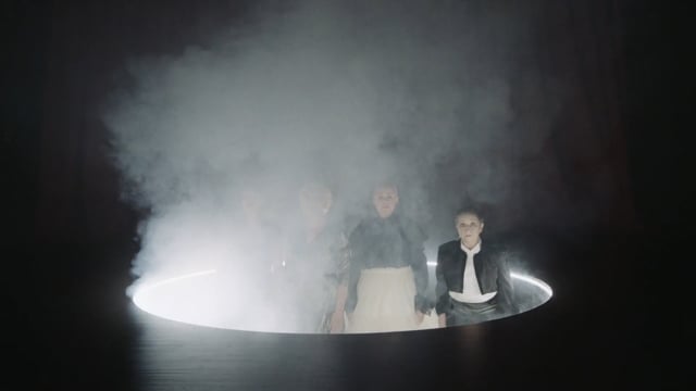 FRIT FLET - den ikoniske fællesbog som scenekunst