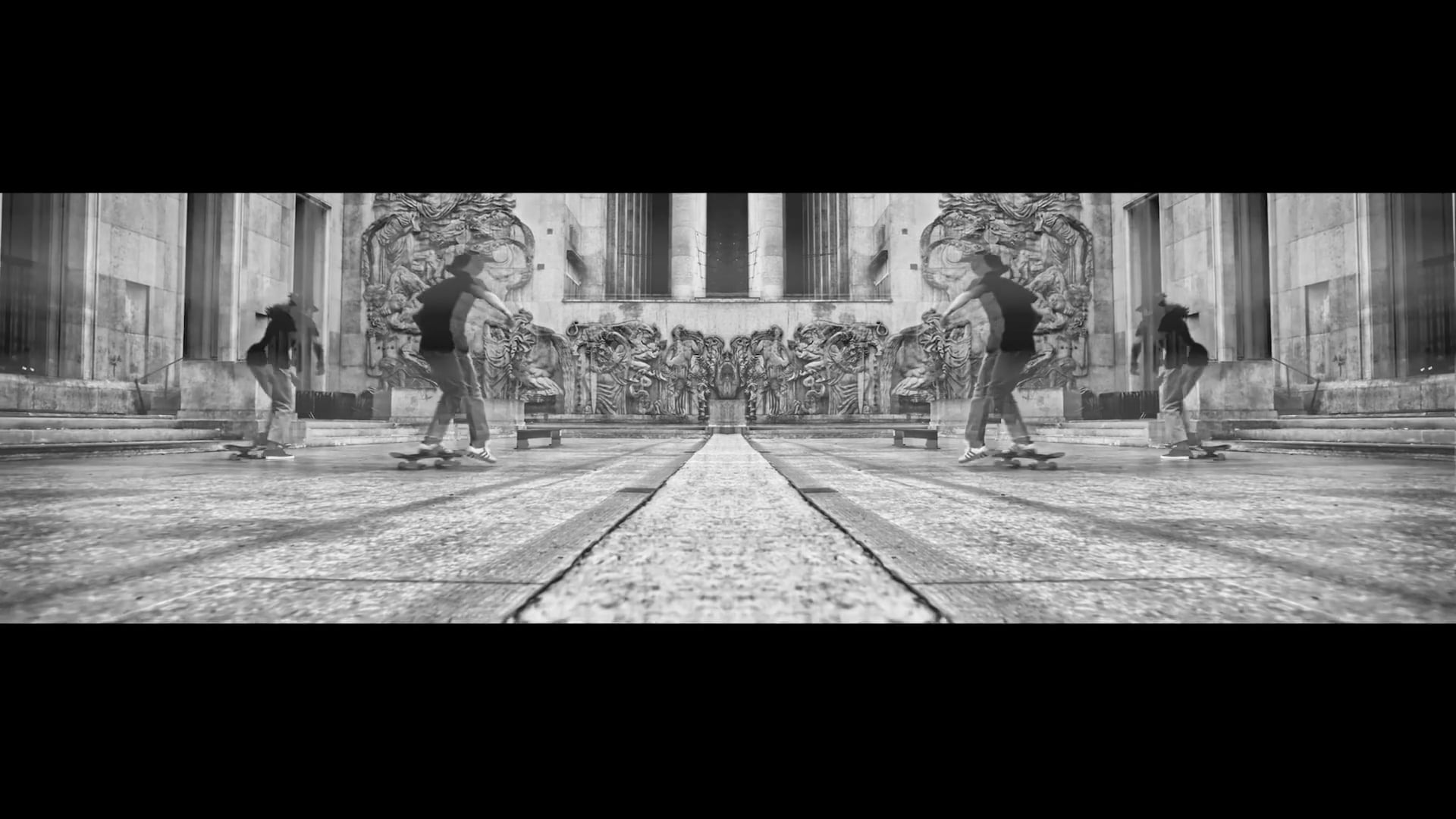Paris _  Adidas
