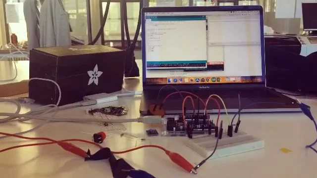 Woven Conductive Fabric - Arduino on Vimeo