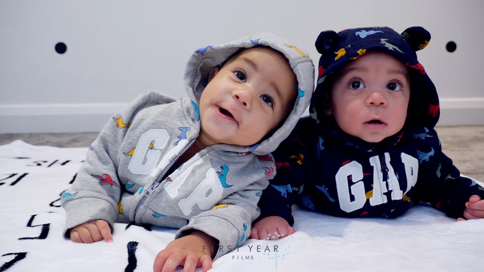 WELLS TWINS | 6 months