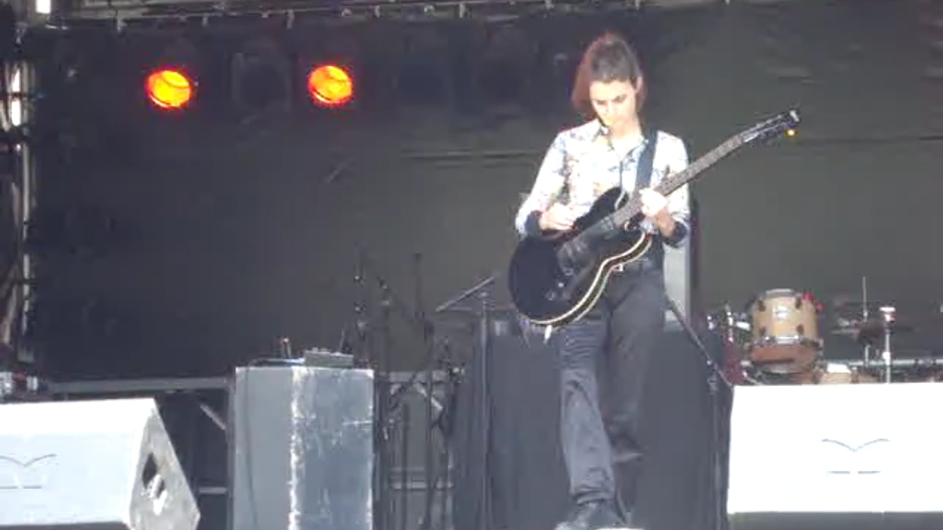 One Guitar Woman Orchestra - Malena Sardi